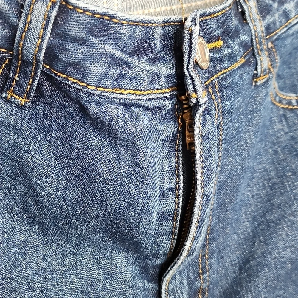 Short - Picture 5 of 7